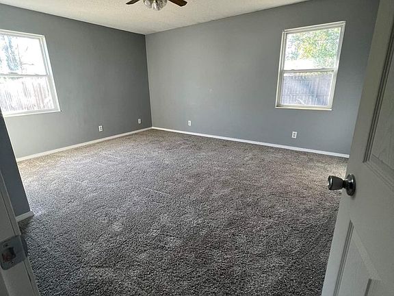 4th image of 1601 Kiowa Dr