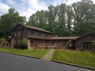 25 Colewood Rd, Barboursville, WV 25504