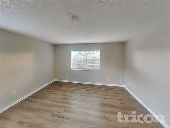 2nd image of 1108 Fountainhead Dr