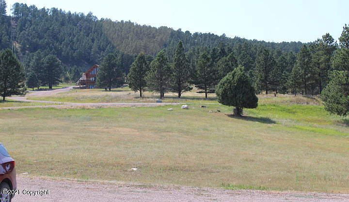 1st image of 35 Garnet Dr