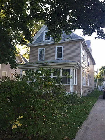 2812 Eshcol Ave photo 1
