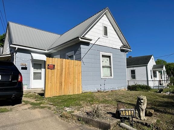 4th image of 1618 Harrisonville Ave
