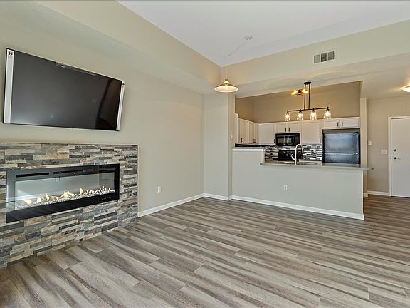 Beautiful gas fireplace