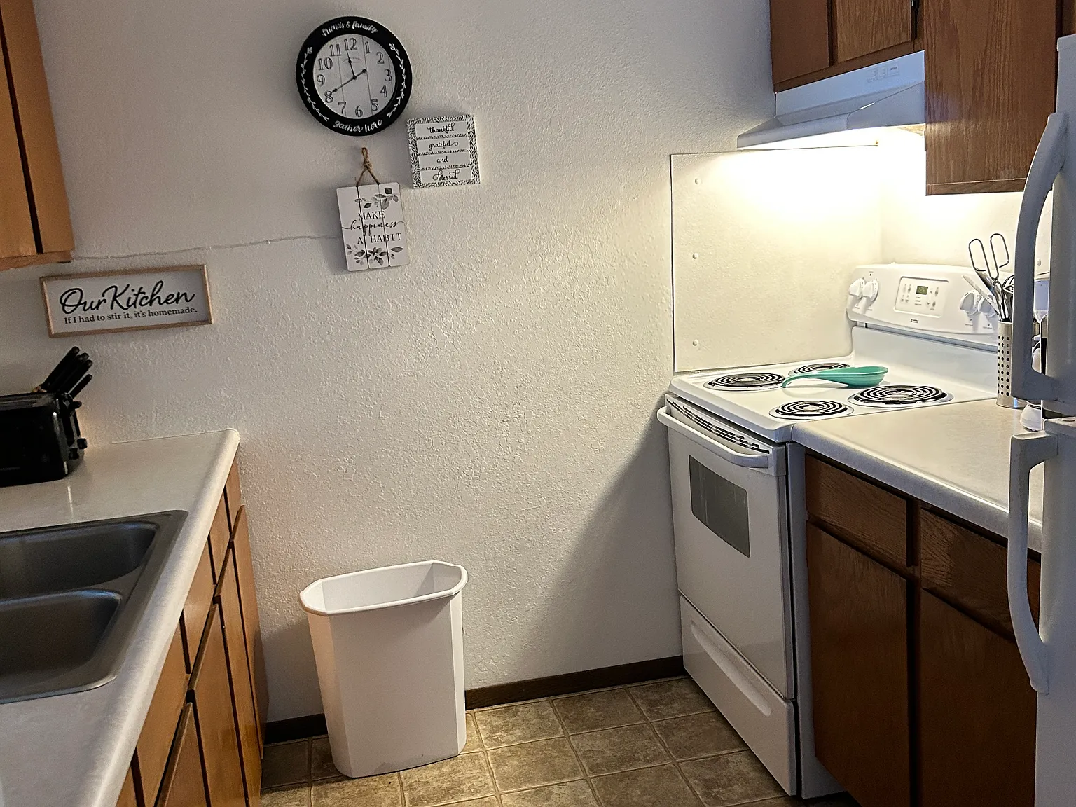 1 bed, 900 sqft, $600 — Photo 4
