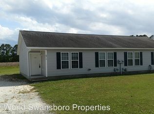 290-A Golden Leaf Rd, Swansboro, NC 28584