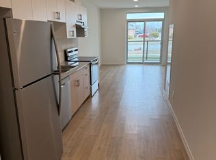 191 Elmira Rd N #103, Guelph, ON N1K 1Z1