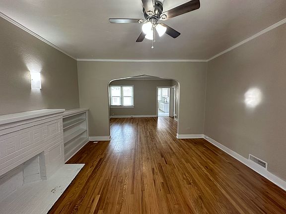 5th image of 1412 N Newton St