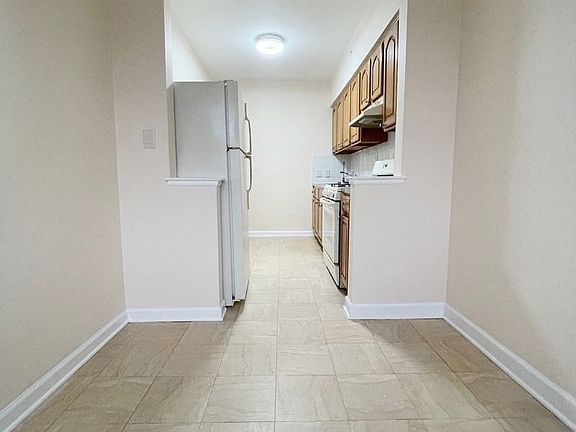 5th image of 22-62 47th St #Top