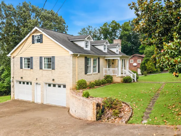 5956 Crestview Dr, Hixson, TN 37343