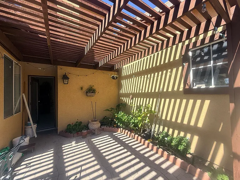 39540 June Rd — Photo 19