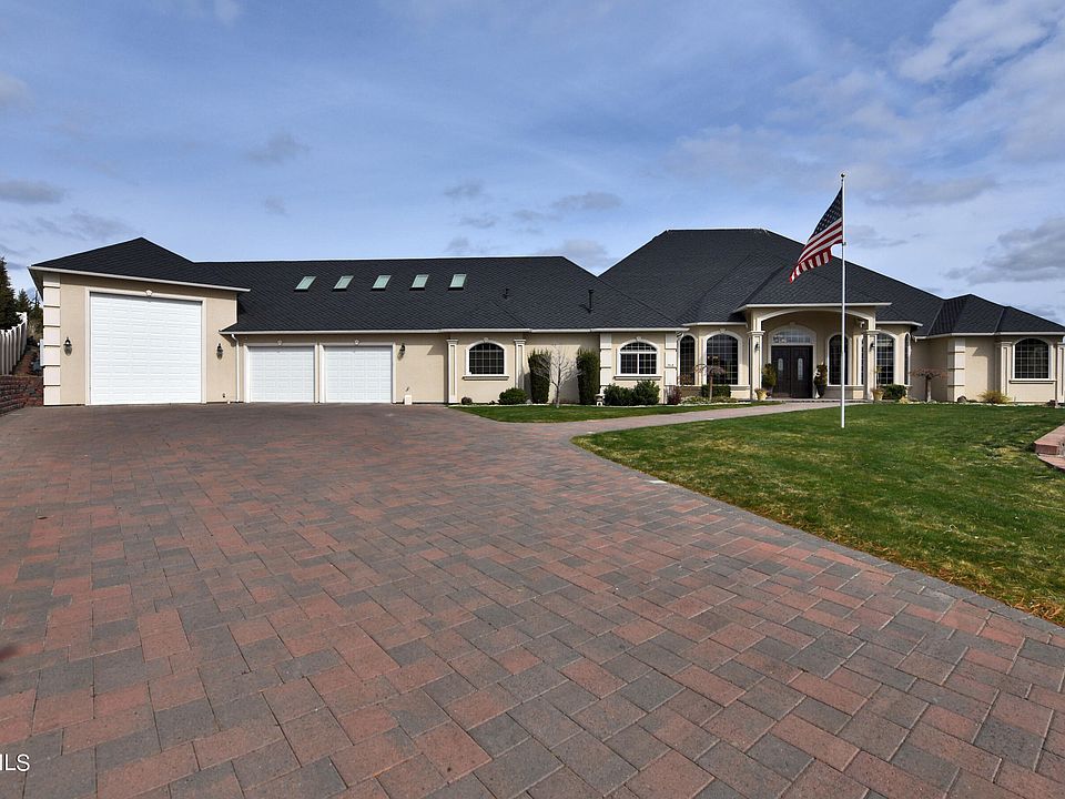 7415 Plateau Pl, Yakima, WA 98908 Zillow