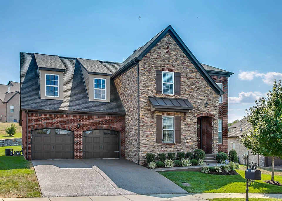 1st image of 119 Irvine Ln