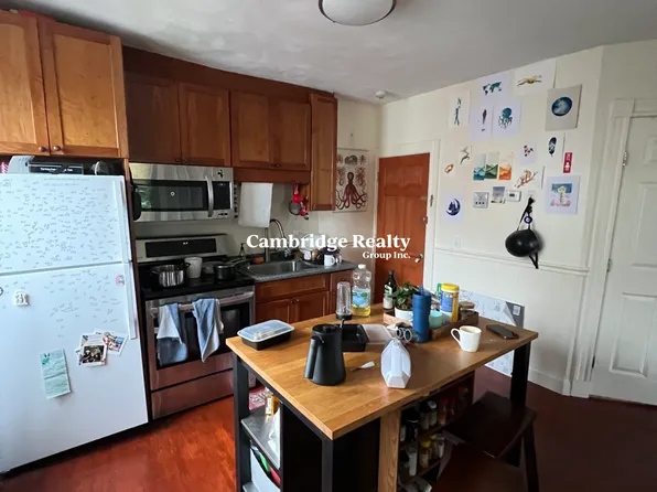 6 Bedford St, Somerville, MA