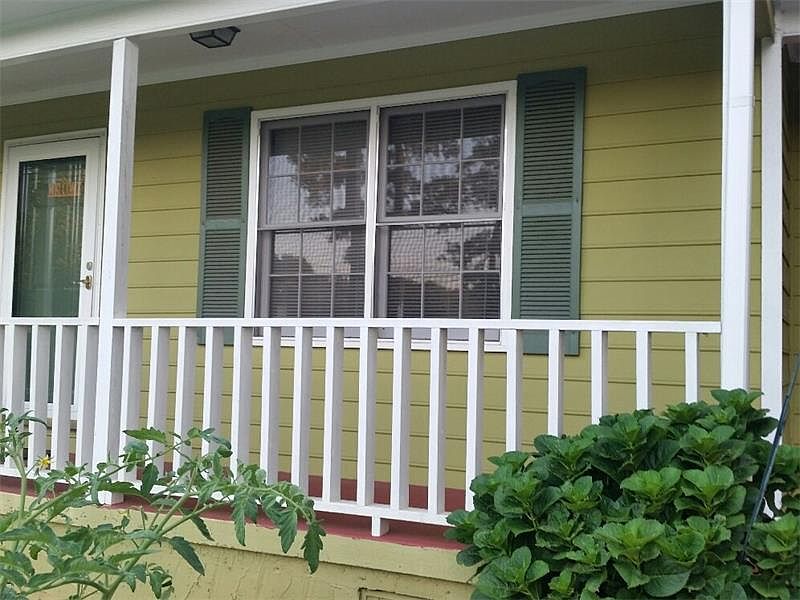 2nd image of 754 Marthas Dr