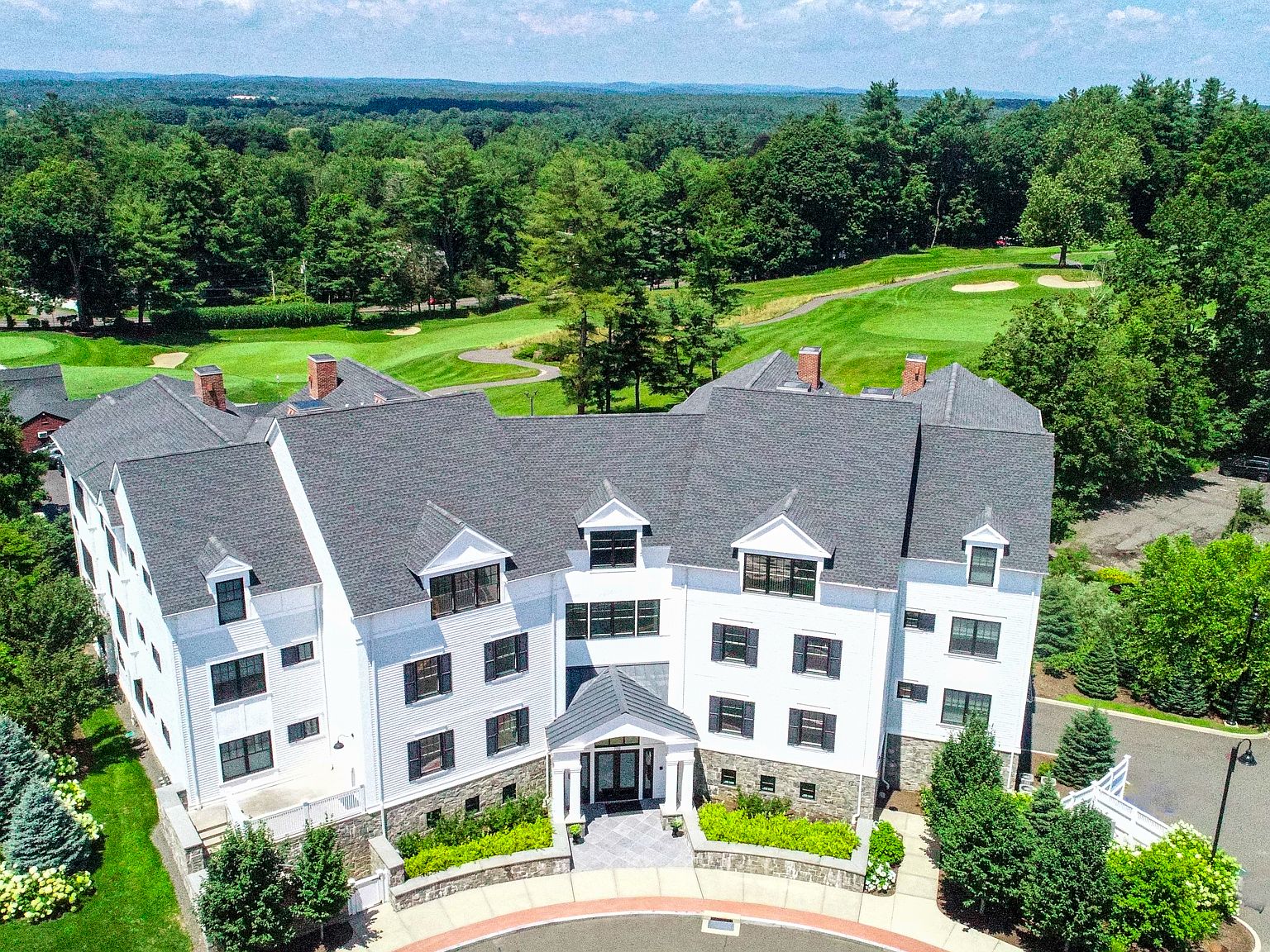 788 Farmington Avenue APT 104