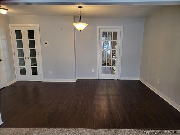 5th image of 223 Bridgewater Dr
