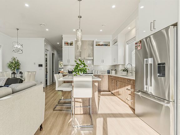 5th image of 5961 128th St