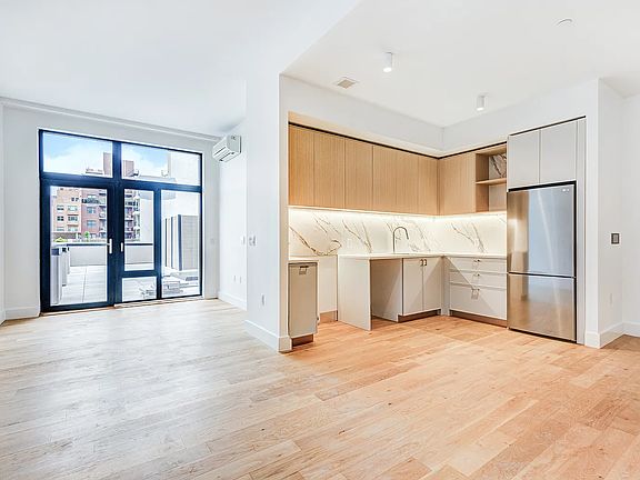 3rd image of 38-27 32nd St #220
