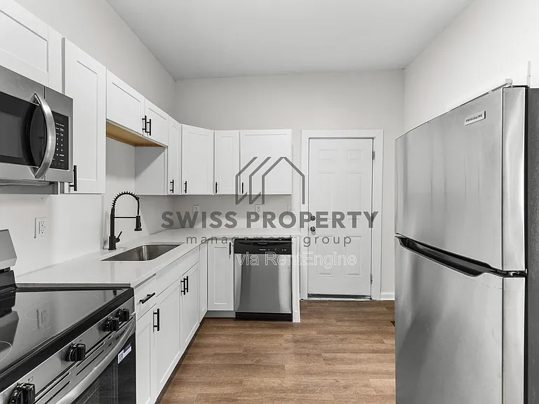 1339 Mooberry St — Photo 21