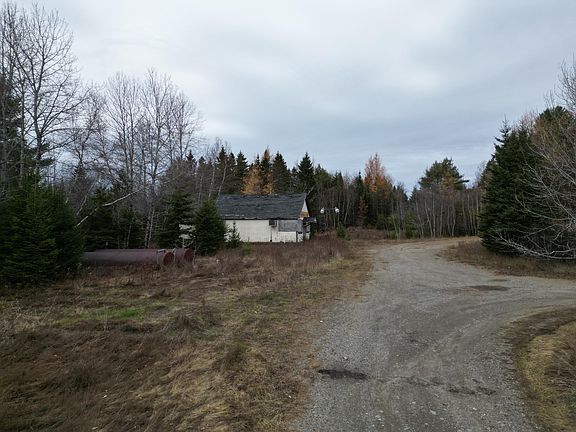 3rd image of 1562 Park Street
