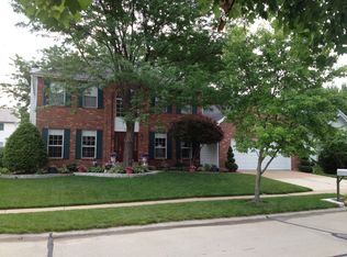 852 Heron Woods Dr, Ballwin, MO 63021