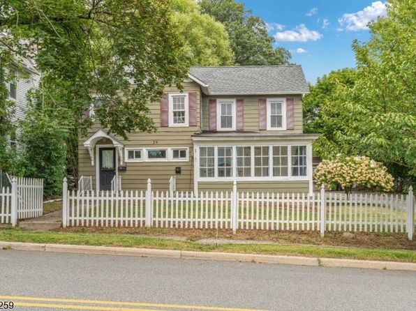 29 Walnut St #2
