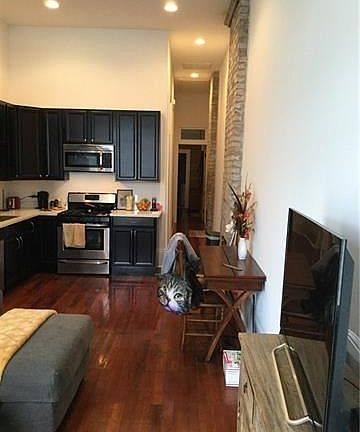 3rd image of 1523 Eagle St