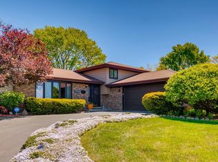 4308 E Frontage Rd, Rolling Meadows, IL 60008
