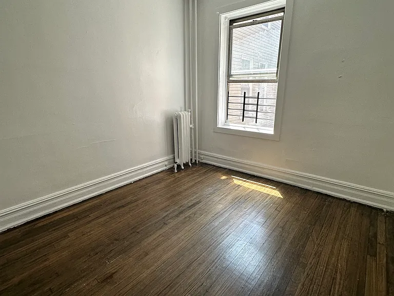 201 Claremont Ave #1 — Photo 7