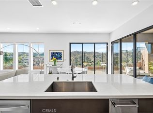 20851 W Acorn Cir, Northridge, CA 91326