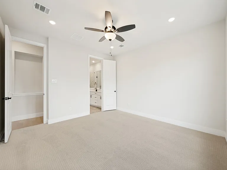 7221 Confetti St — Photo 6