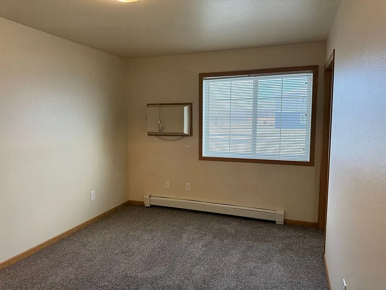 West Lake III Apartments — Photo 188