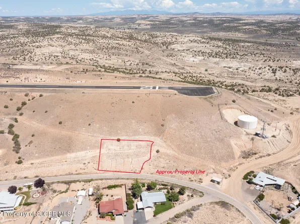 705 Airport Dr, Aztec, NM 87410