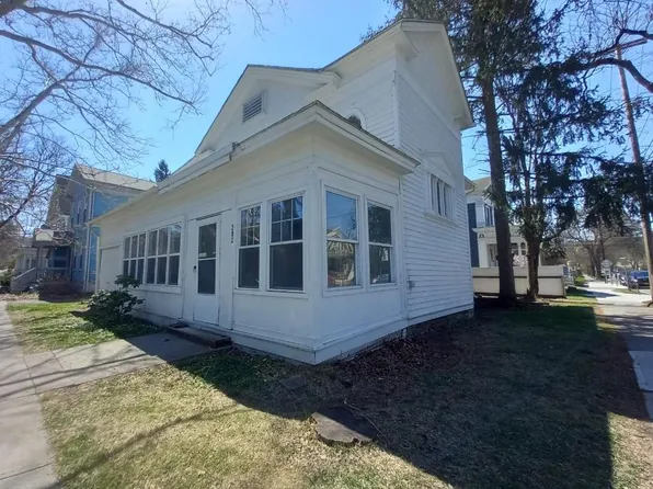202 S Geneva St, Ithaca, NY 14850