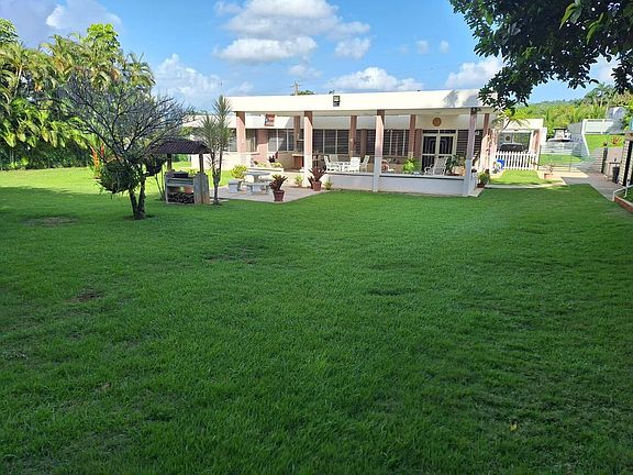 2nd image of Urb Estancias Del Rio Yaguez 46