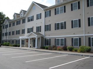 50 Sentinel Ct APT 305, Manchester, NH 03103
