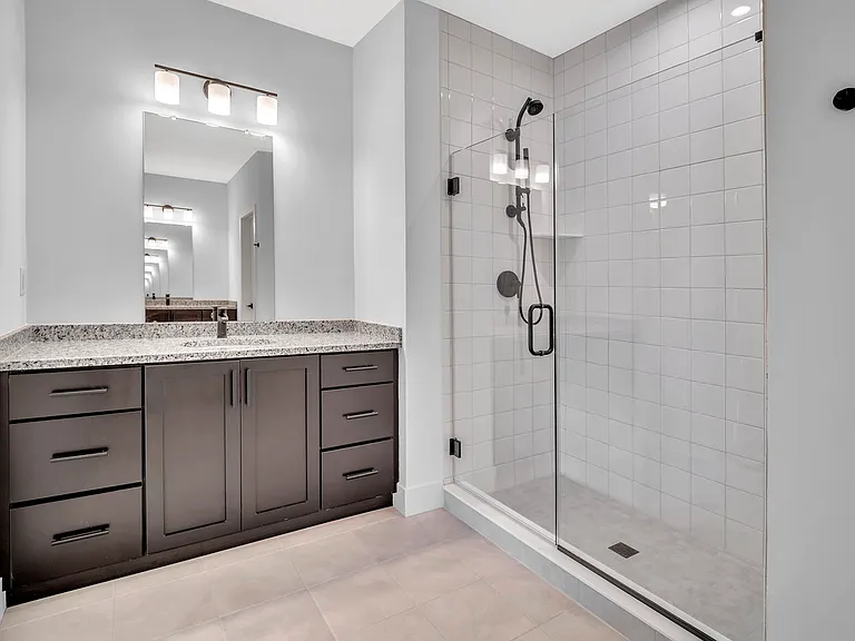 10208 Donatello Dr — Photo 21