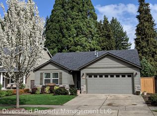 899 N Pointe Dr NW, Albany, OR 97321