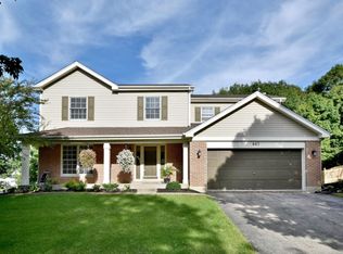 443 Springwood Ln, Bolingbrook, IL 60440