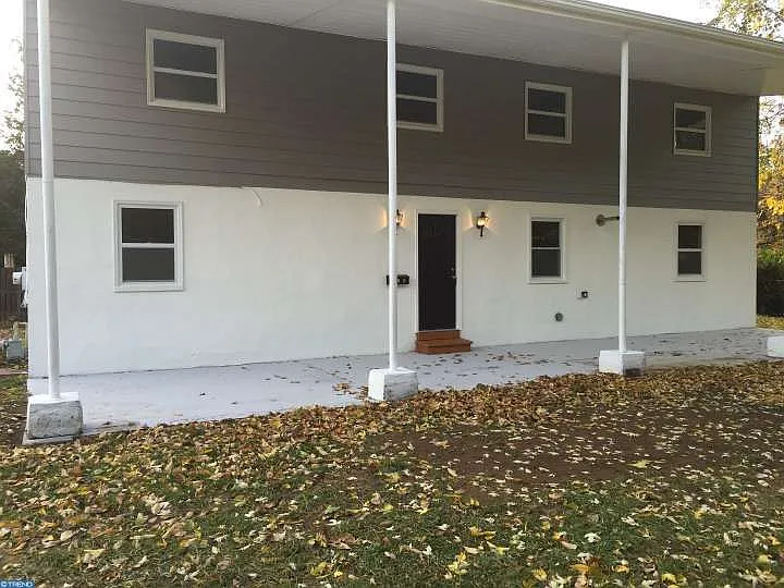 219 Green Lane Ter photo 1