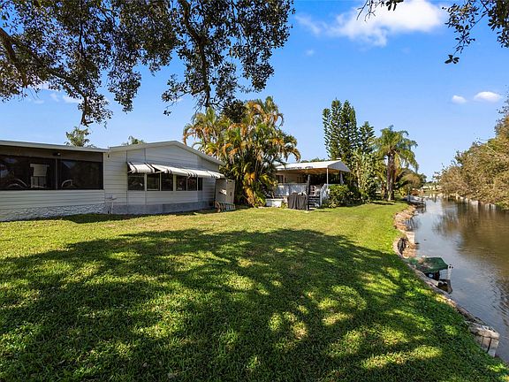 4th image of 6490 NW 37th Avenue