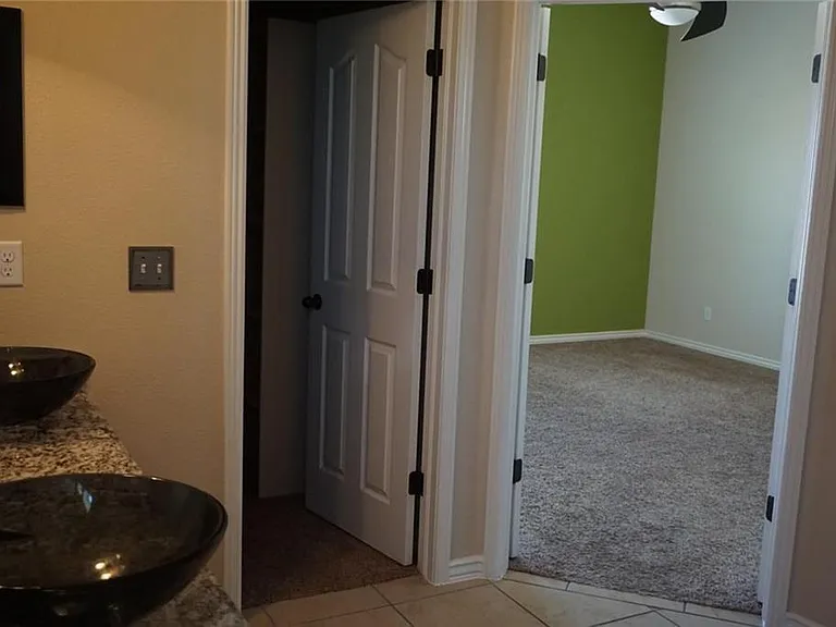 5828 Megan St — Photo 13