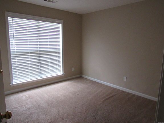 2nd image of 1755 Young Pointe Blvd