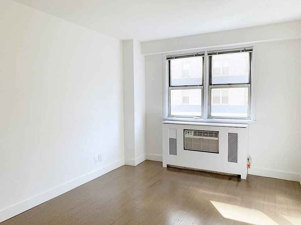 2nd image of 145 E 27th St APT 6N