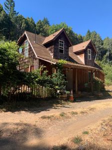 7942 Briceland Thorne Rd, Whitethorn, CA, 95589