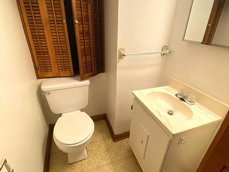 1647 S Edgewood Ave #1 — Photo 10