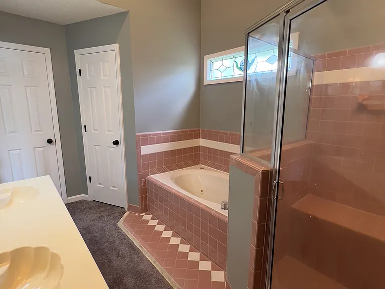 6495 Saddleback Cir — Photo 11