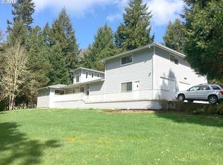 1049 Laurel Ave, Sutherlin, OR 97479