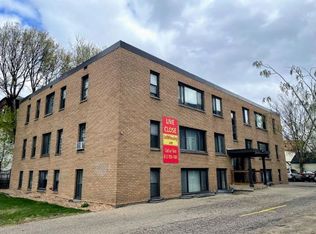 1010 15th Ave SE #303, Minneapolis, MN 55414