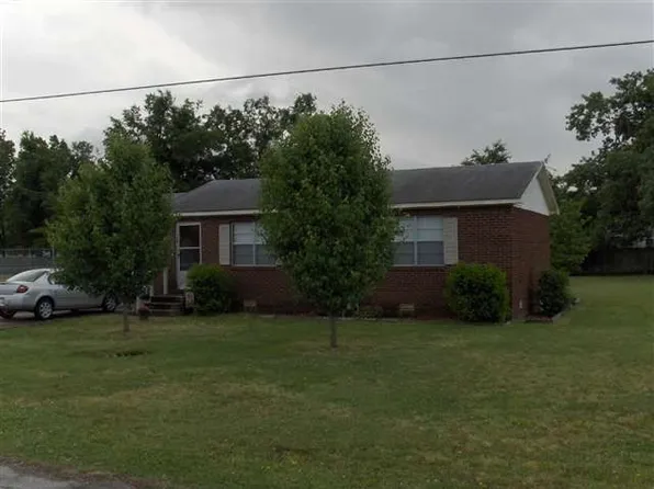 109 Cherry St, Brookland, AR 72417